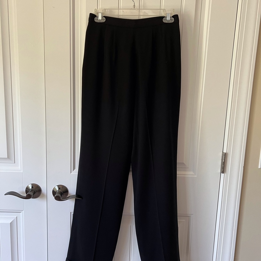Elegant Black Pleated pants